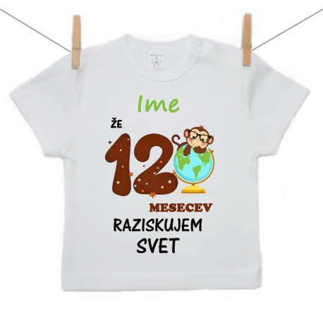 Majica s kratkimi rokavi Že 12 mesecev raziskujem svet Majica s kratkimi rokavi Že 12 mesecev raziskujem svet